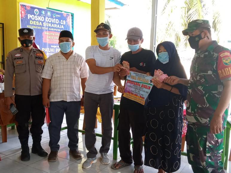 Kades Sukaraja beserta unsur, salurkan bot dd tahap II