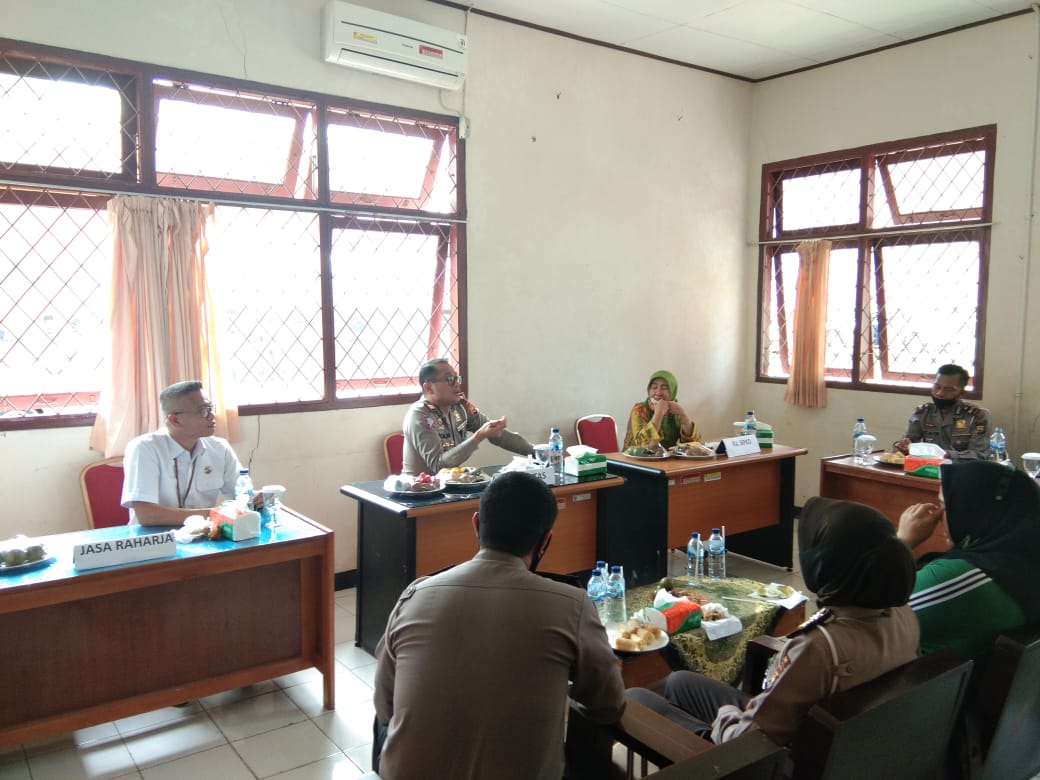 sosialisasi