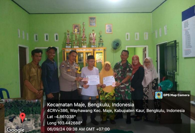 Pembagian BLT-DD Way Hawang